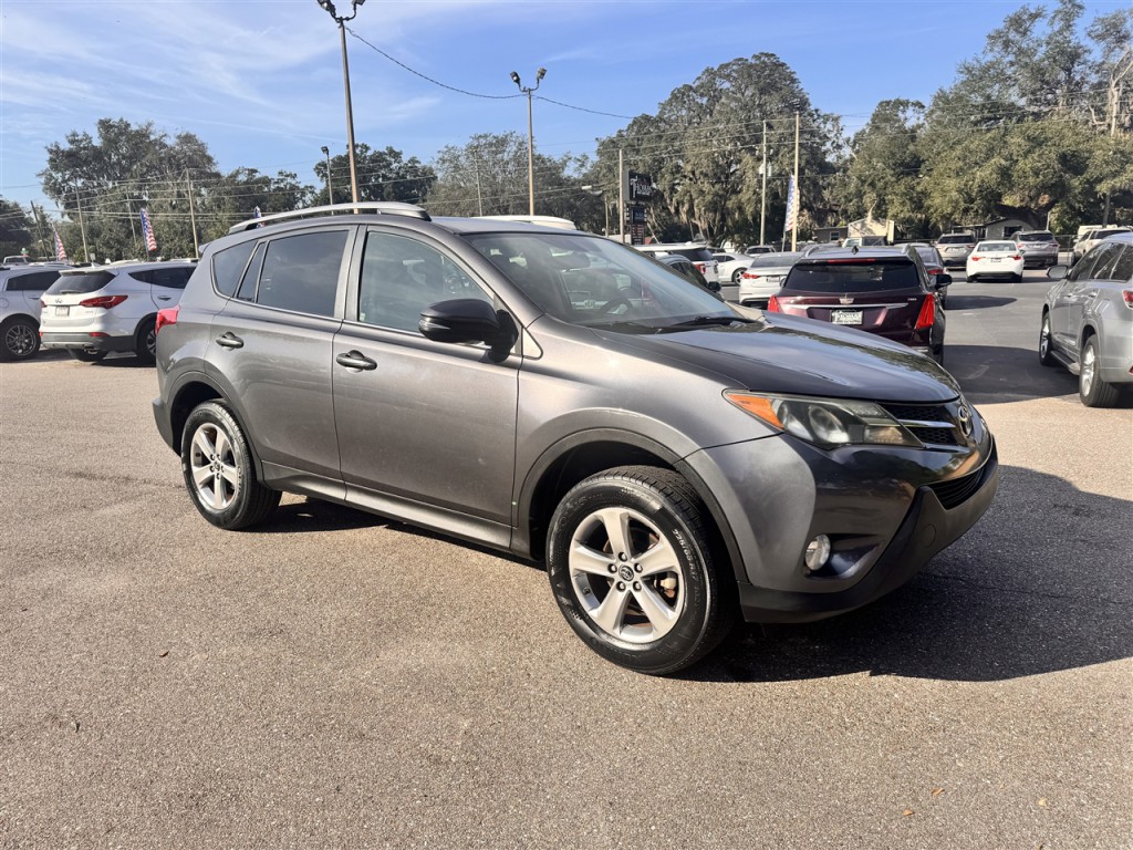 2015 Toyota Rav4 Image 7