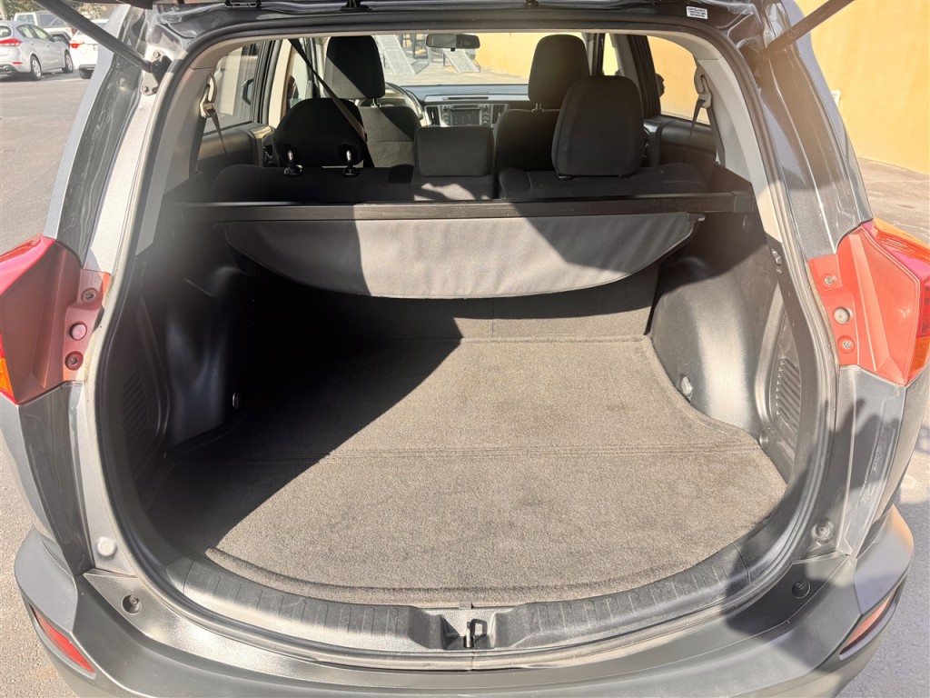 2015 Toyota Rav4 Image 21