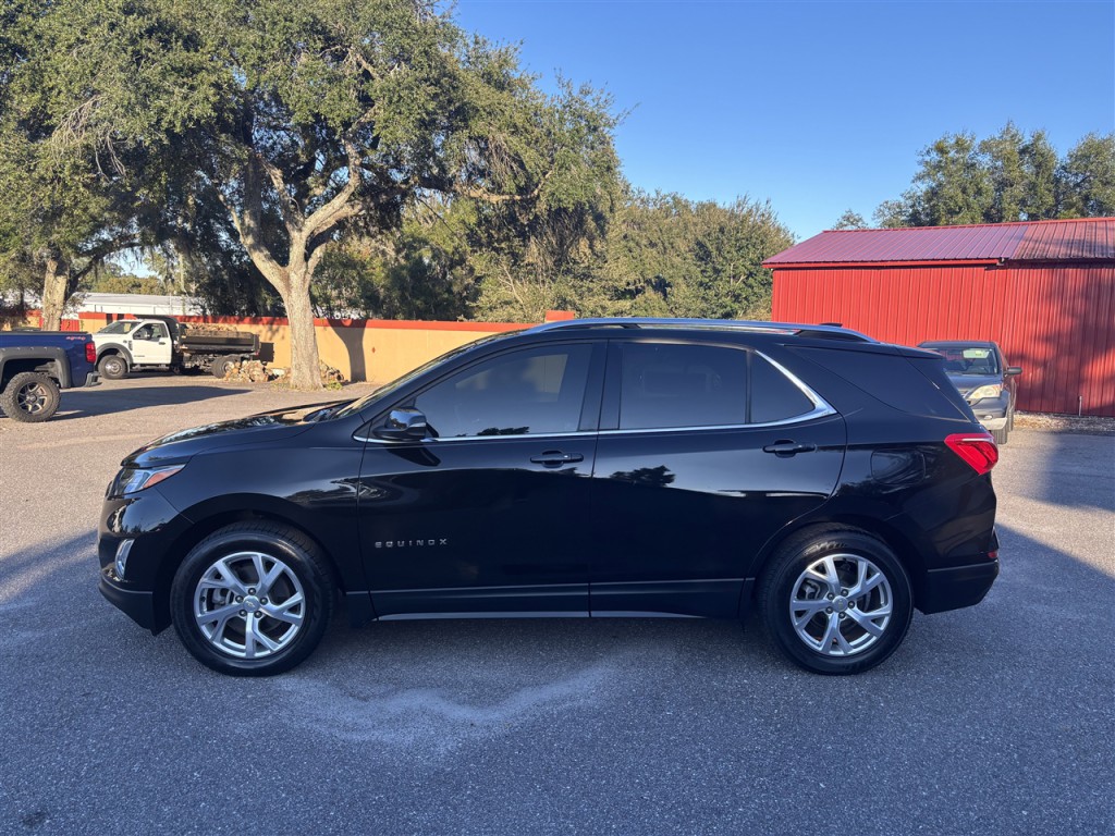 2018 Chevrolet Equinox Image 2