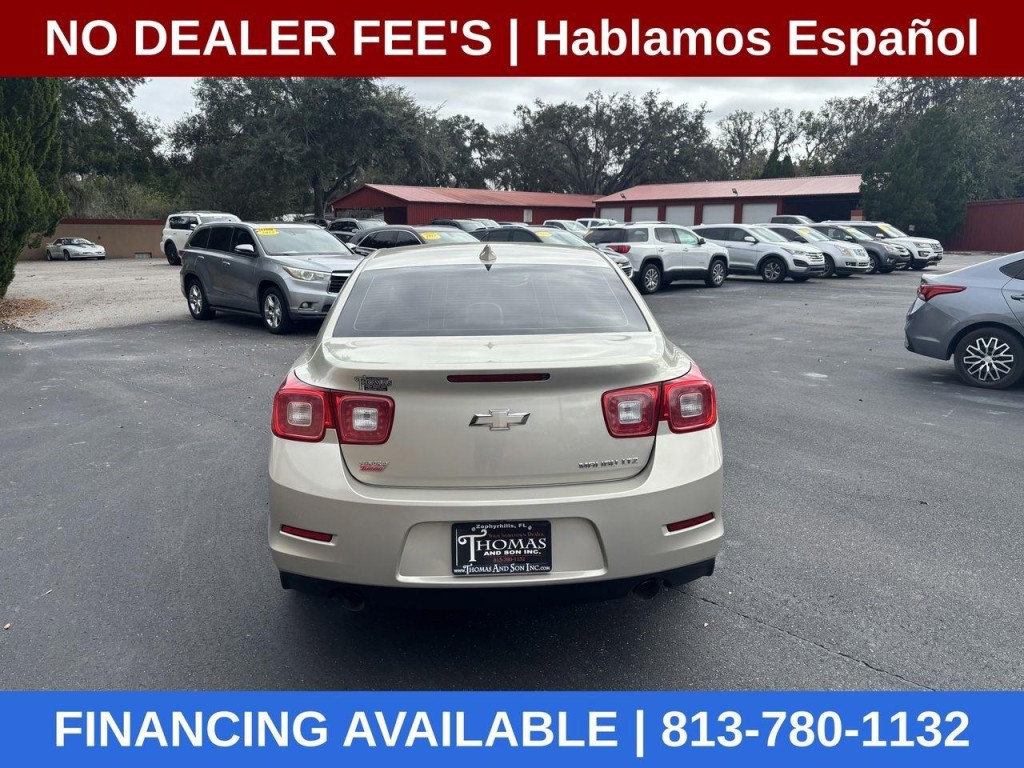 2015 Chevrolet Malibu Image 4