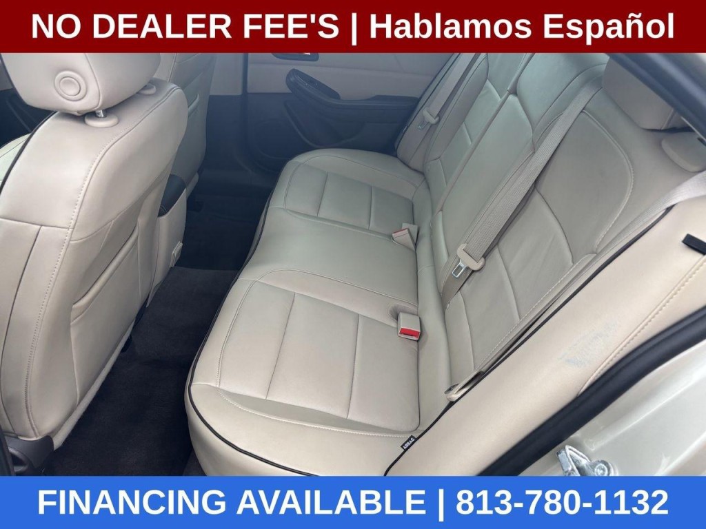 2015 Chevrolet Malibu Image 18