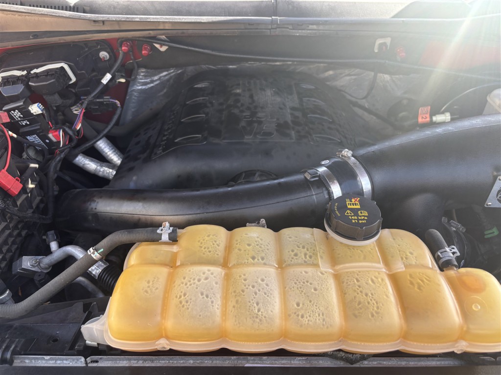 2015 Ford F-150 Image 9