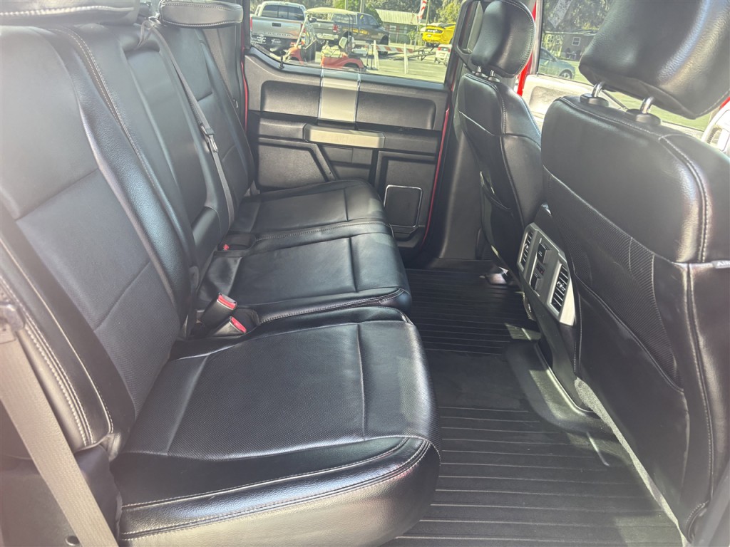 2015 Ford F-150 Image 18