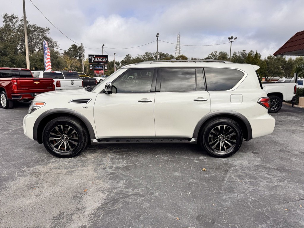2018 Nissan Armada Image 2
