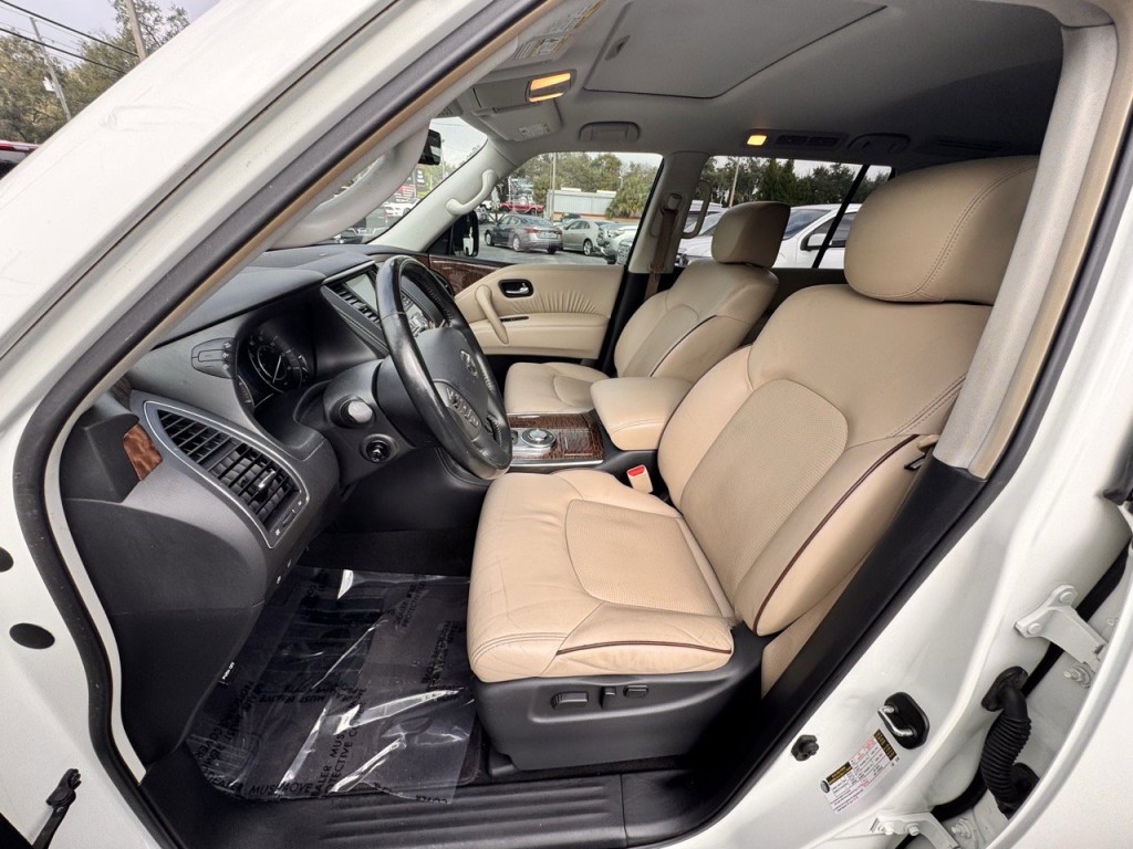 2018 Nissan Armada Image 19