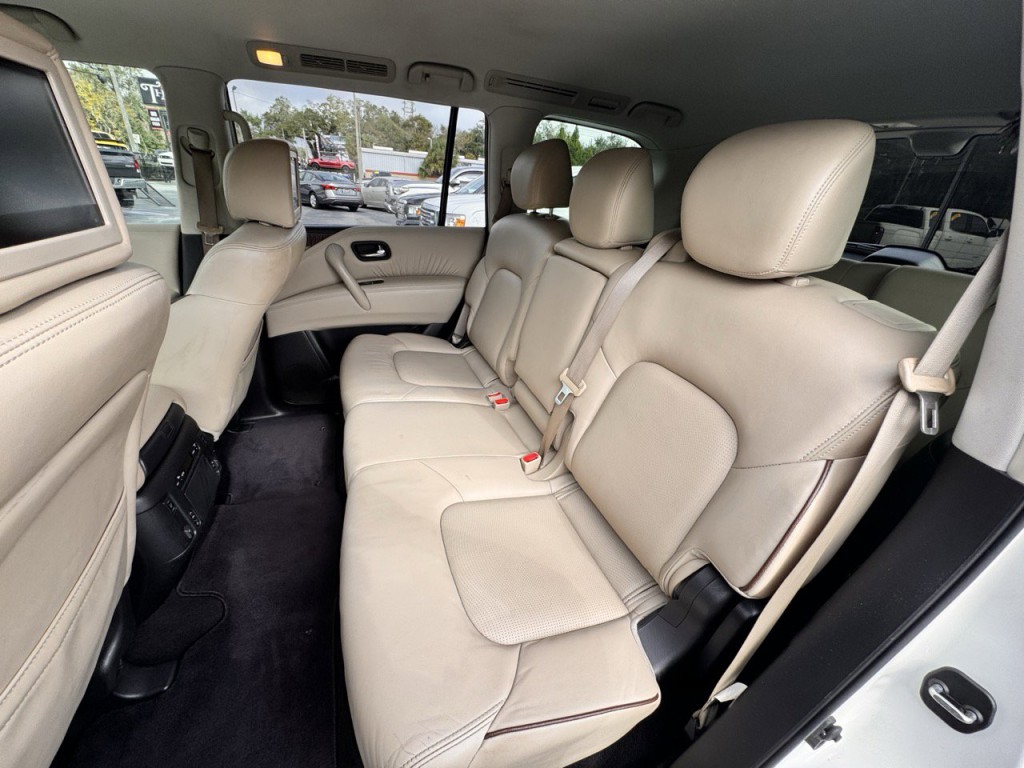 2018 Nissan Armada Image 21