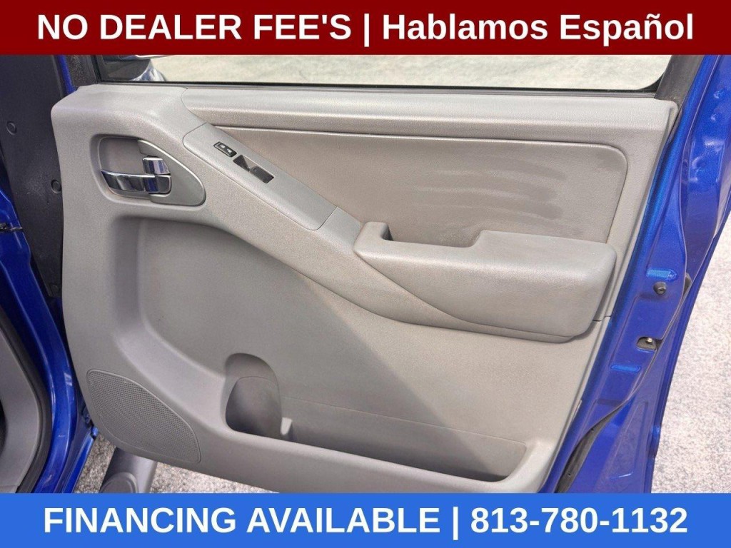 2014 Nissan Frontier Image 24