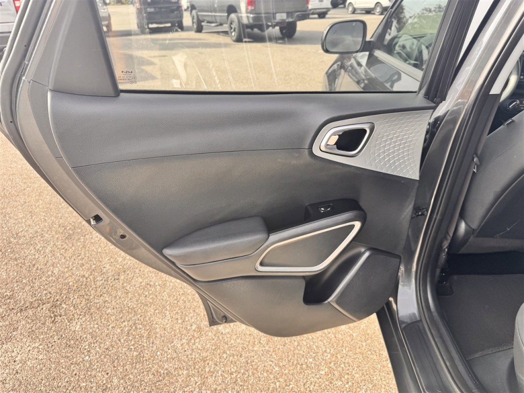 2024 Kia Soul Image 21