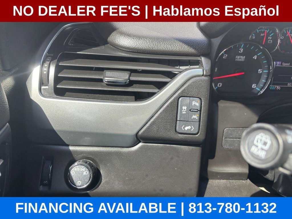 2018 Chevrolet Suburban Image 18