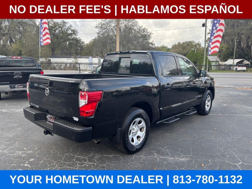 2020 Nissan Titan Image 5