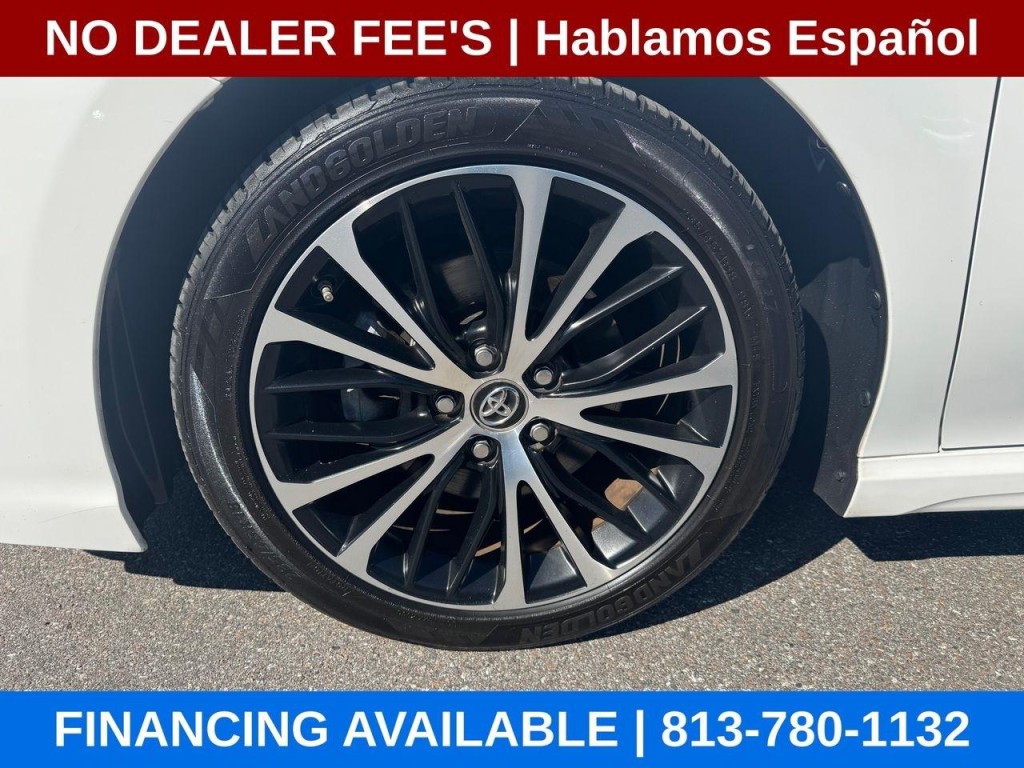 2018 Toyota Camry Image 9