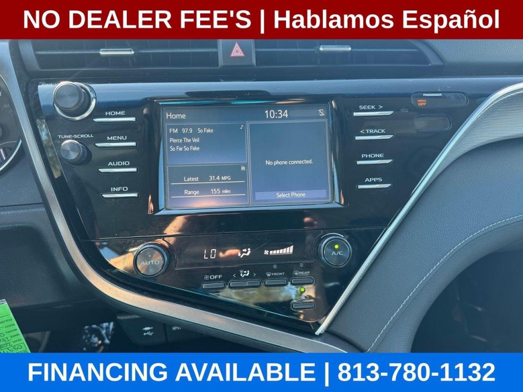 2018 Toyota Camry Image 16