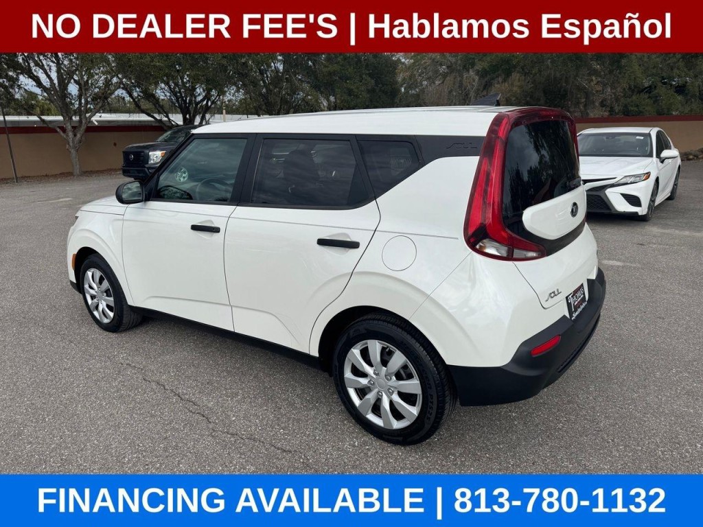2020 Kia Soul Image 3