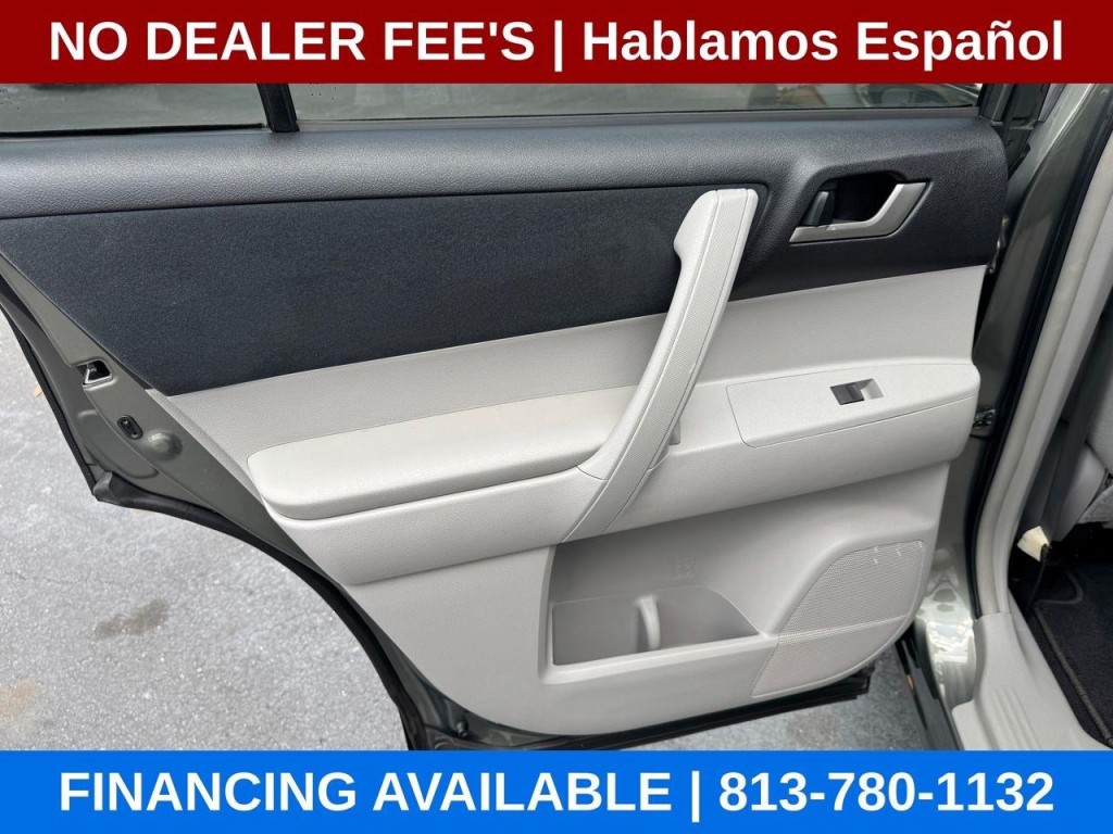 2012 Toyota Highlander Image 22