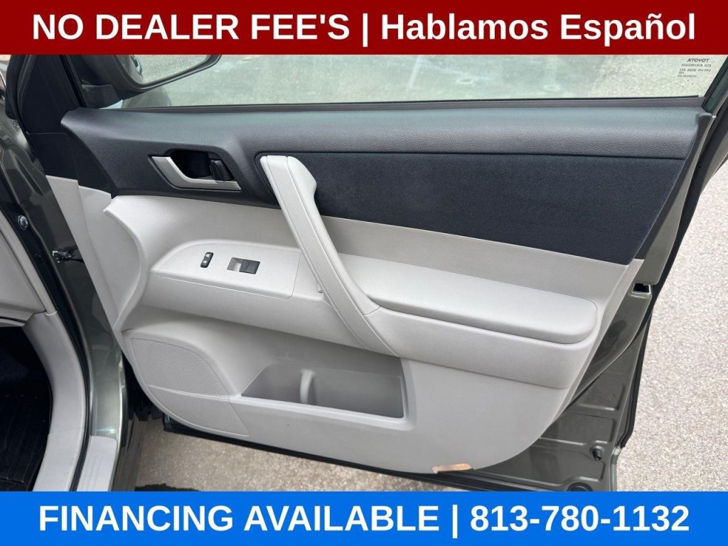 2012 Toyota Highlander Image 27