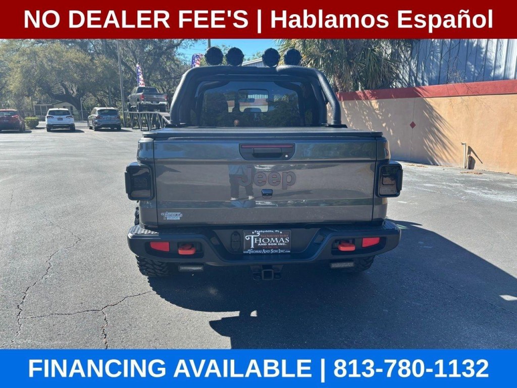 2022 Jeep Gladiator Image 2