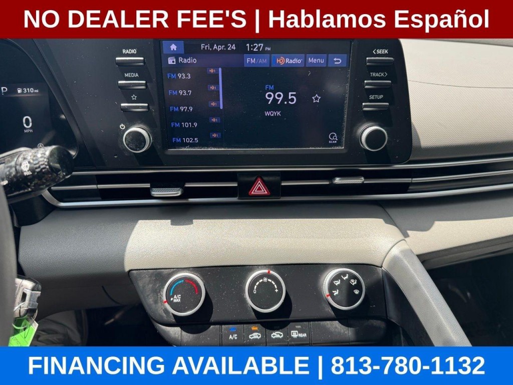 2022 Hyundai Elantra Image 16