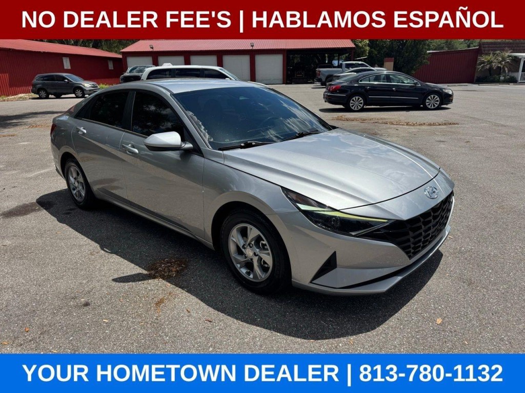 2022 Hyundai Elantra Image 7