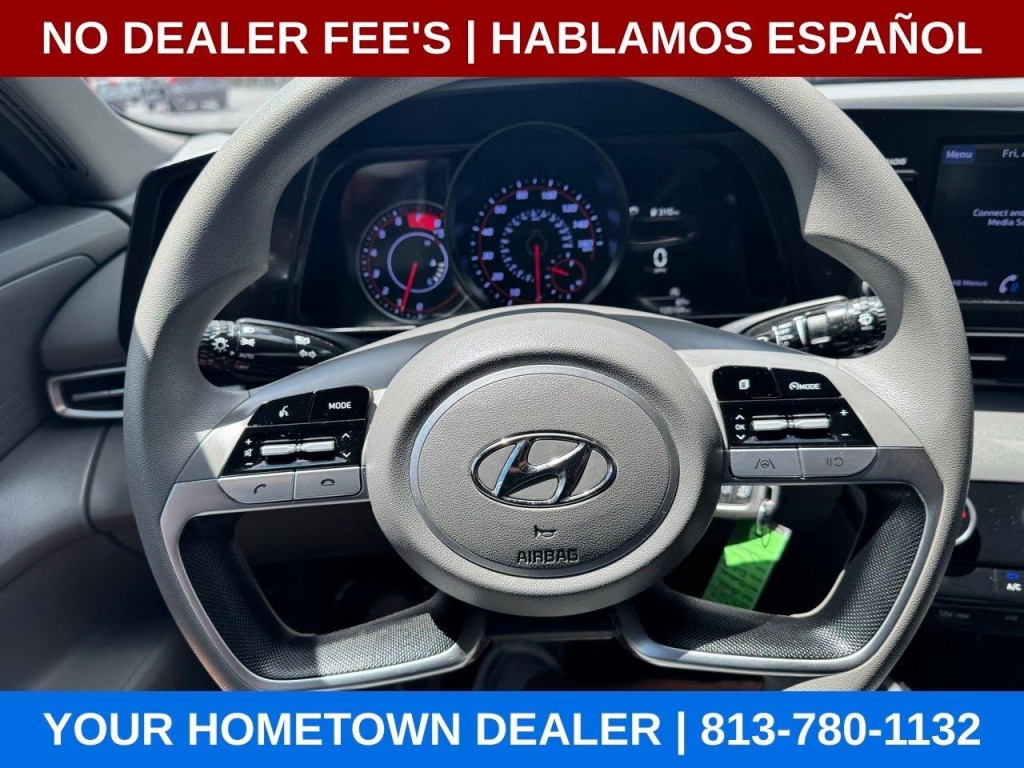 2022 Hyundai Elantra Image 15