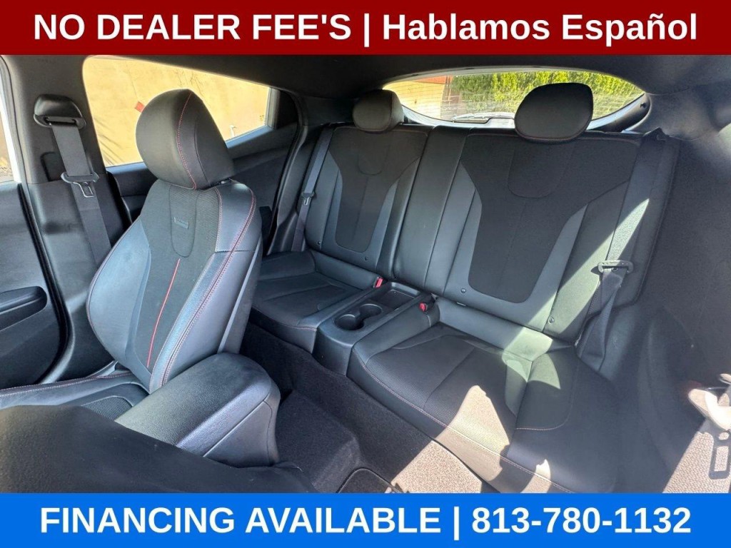 2019 Hyundai Veloster Image 20