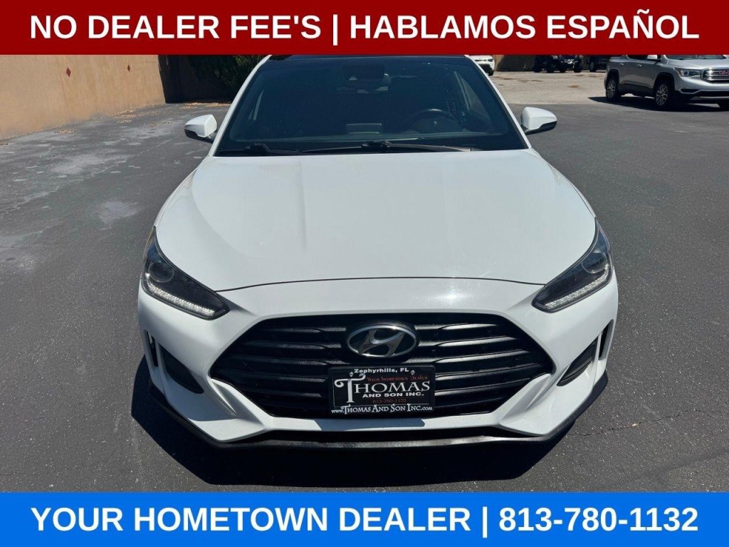 2019 Hyundai Veloster Image 8