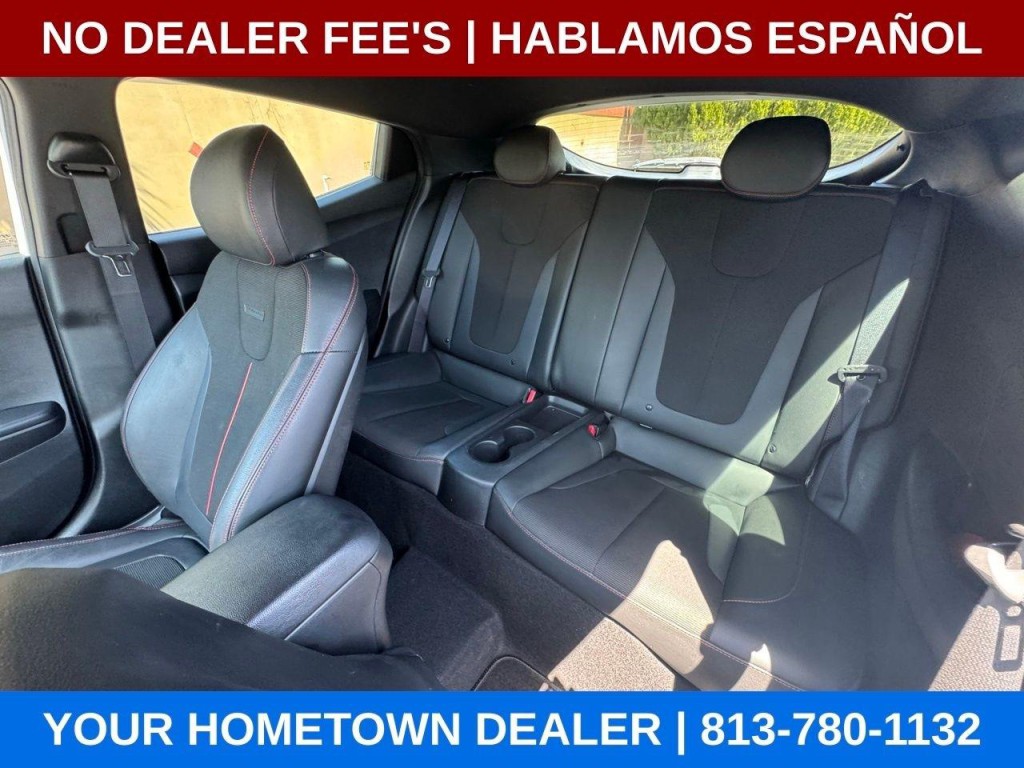 2019 Hyundai Veloster Image 20