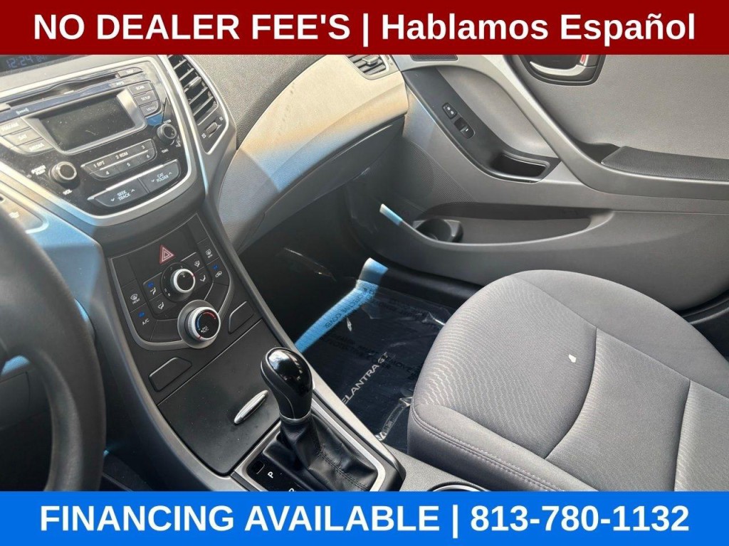 2016 Hyundai Elantra Image 14