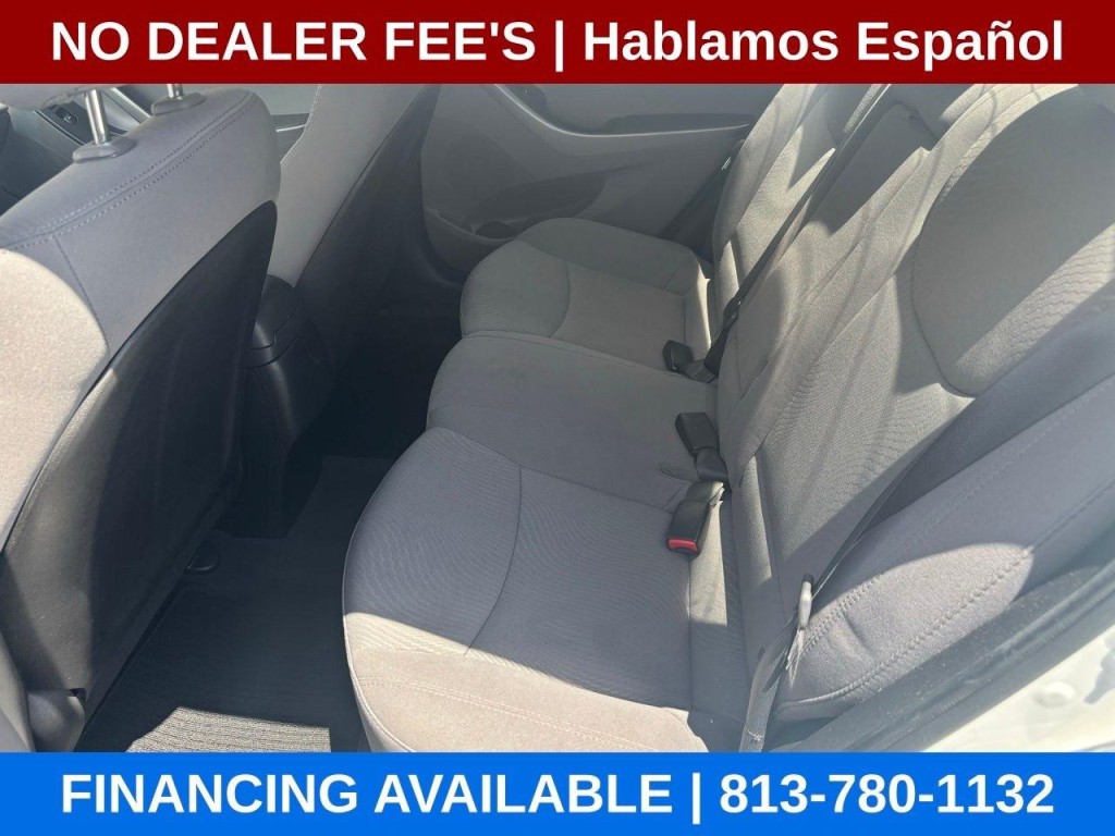 2016 Hyundai Elantra Image 15