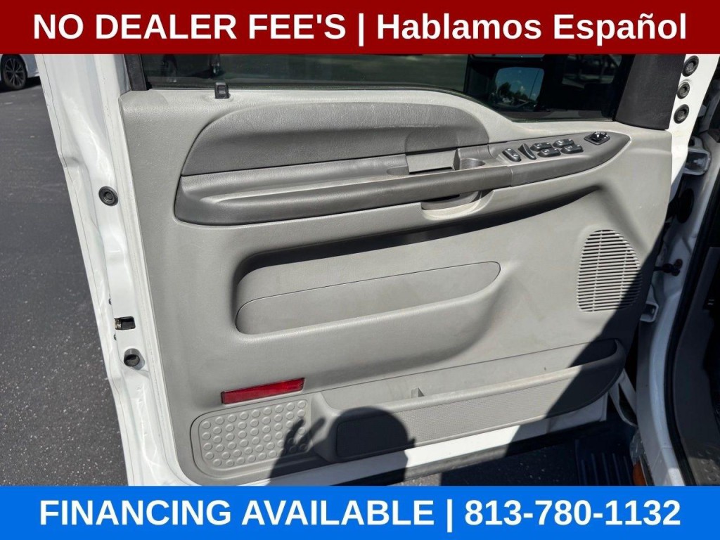 2003 Ford F-350 Image 21