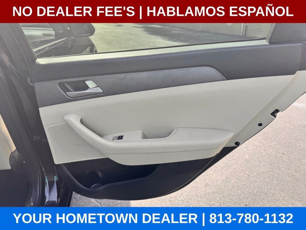 2016 Hyundai Sonata Image 24