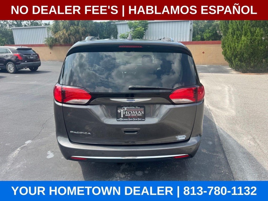 2020 Chrysler Pacifica Image 5