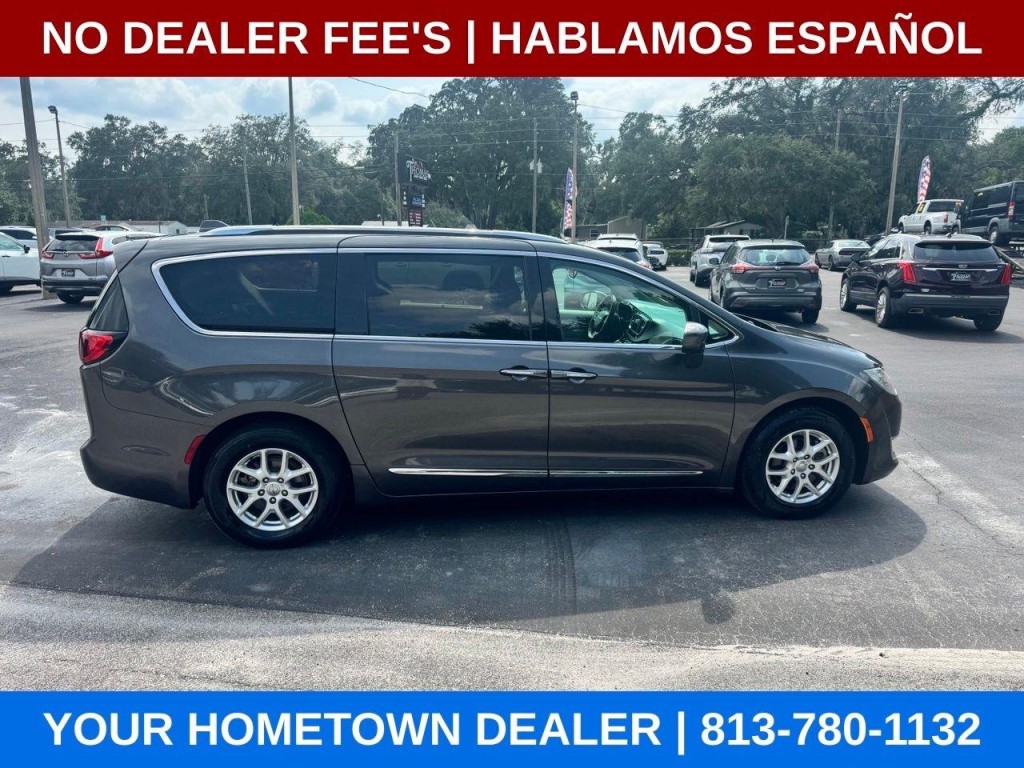 2020 Chrysler Pacifica Image 7