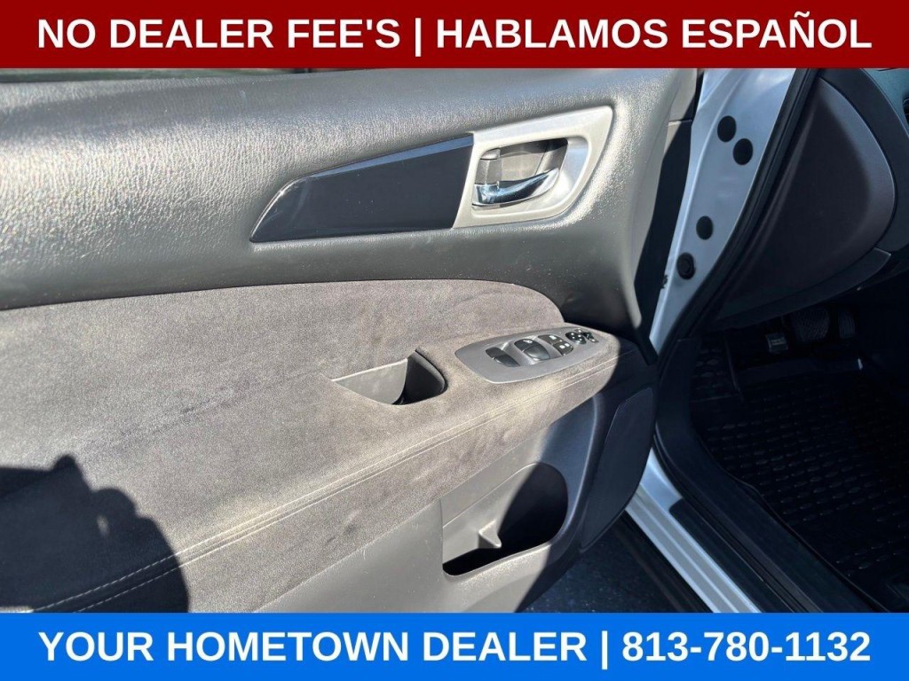 2016 Nissan Pathfinder Image 11