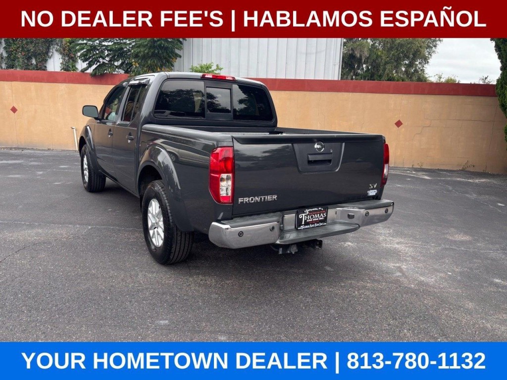 2015 Nissan Frontier Image 3