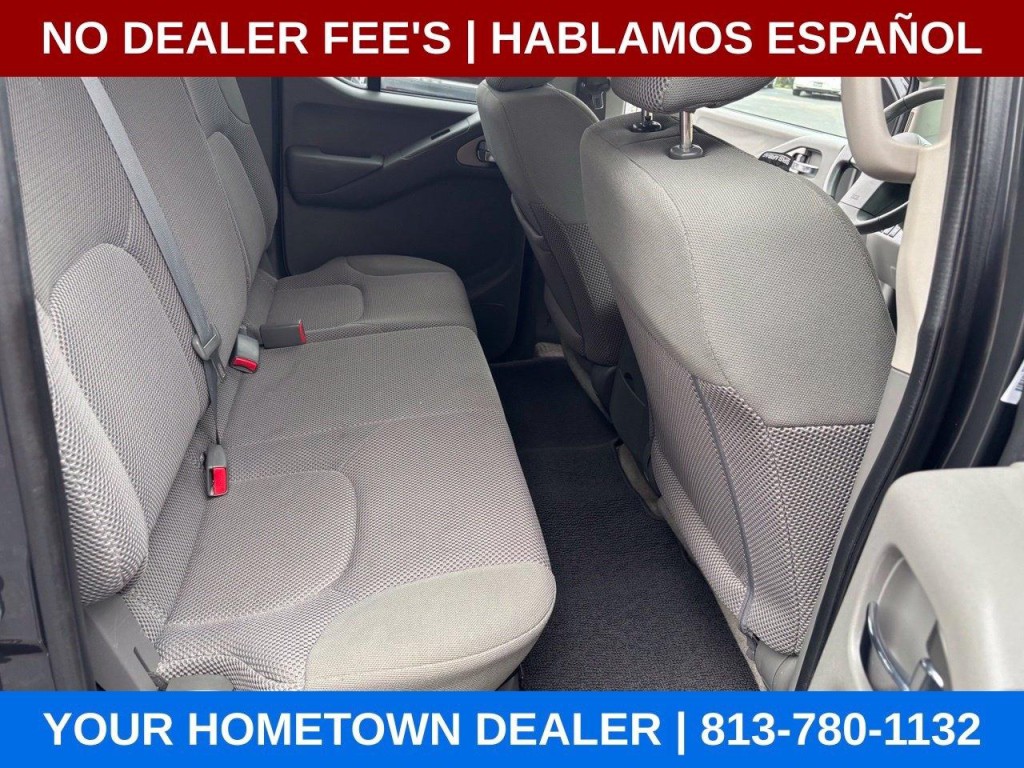 2015 Nissan Frontier Image 17