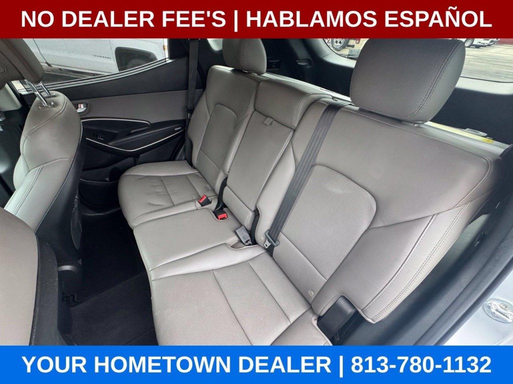 2017 Hyundai Santa Fe Image 19