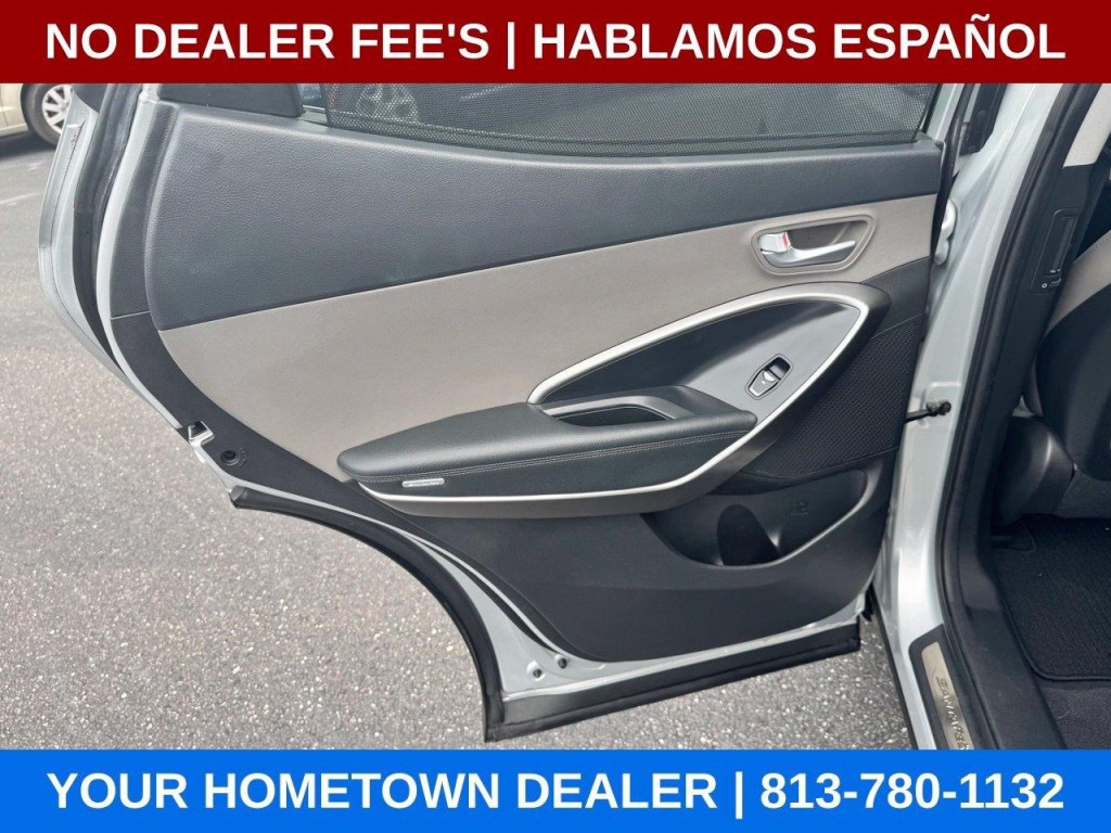 2017 Hyundai Santa Fe Image 20
