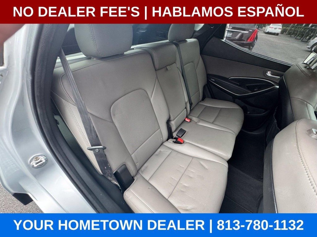 2017 Hyundai Santa Fe Image 22