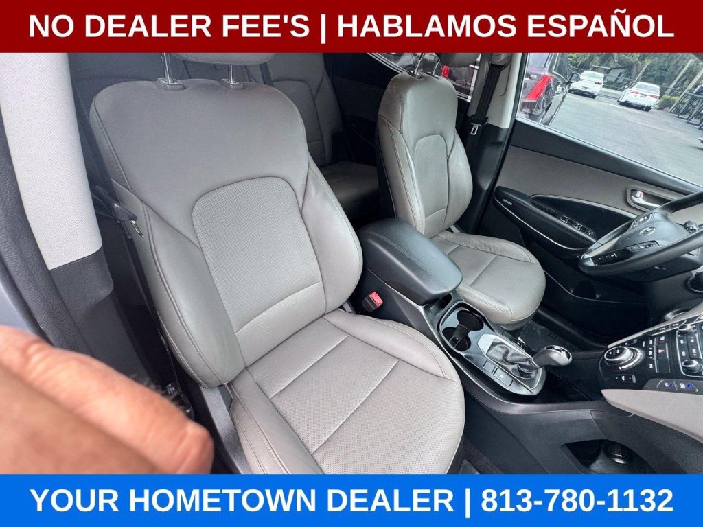2017 Hyundai Santa Fe Image 24