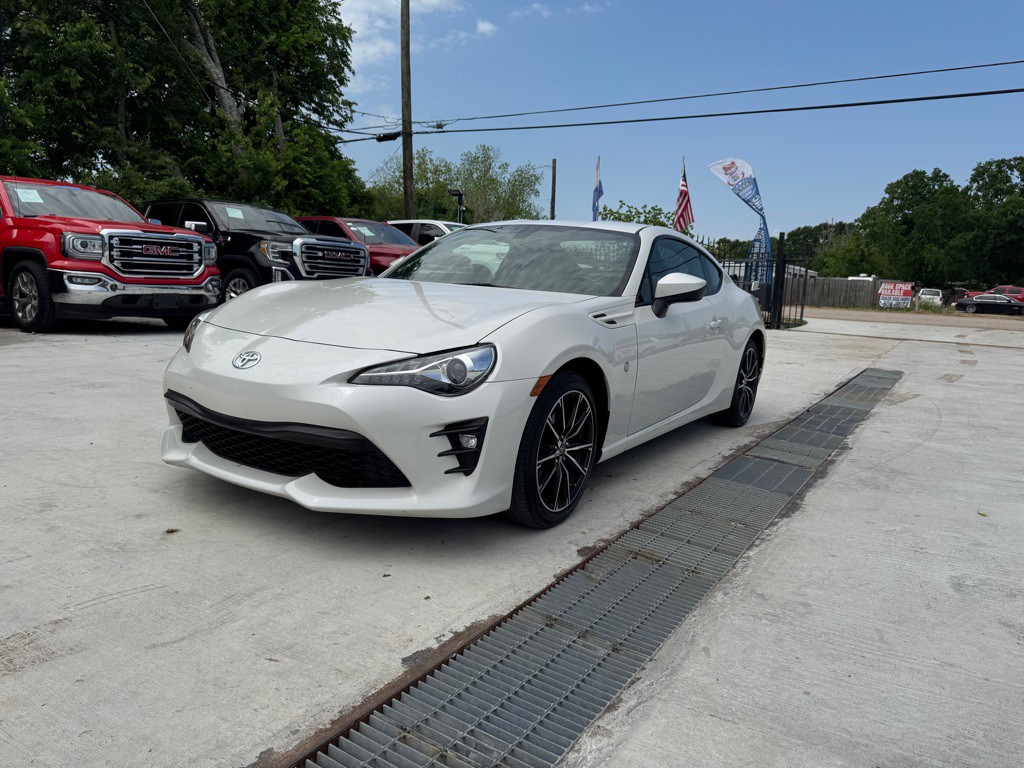 2020 Toyota 86 Image 1