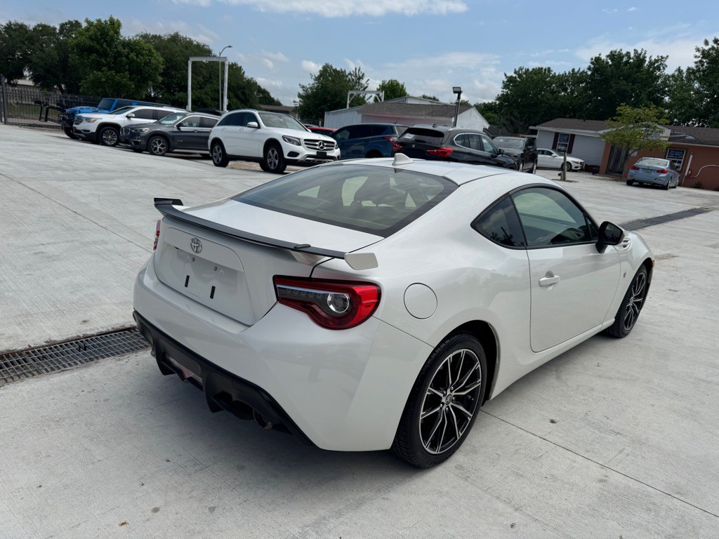 2020 Toyota 86 Image 9