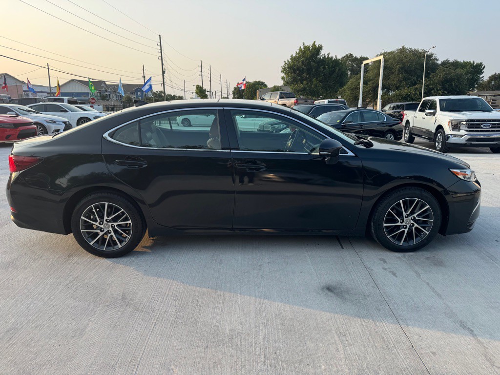 2018 Lexus ES 350 Image 4