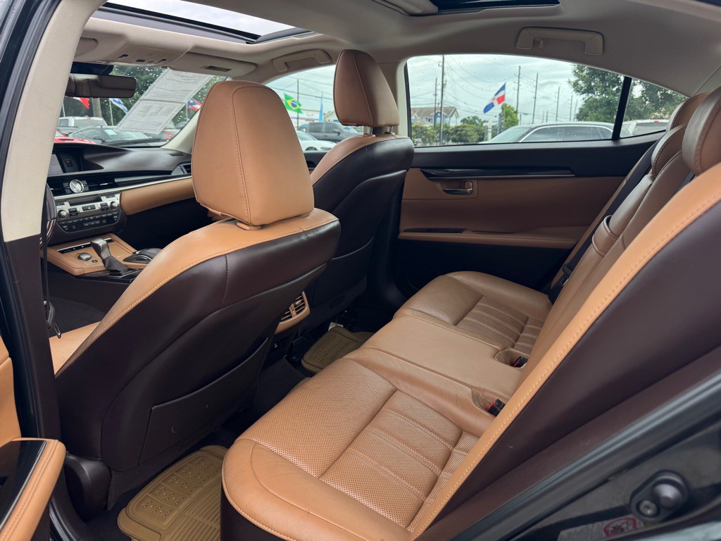 2018 Lexus ES 350 Image 11
