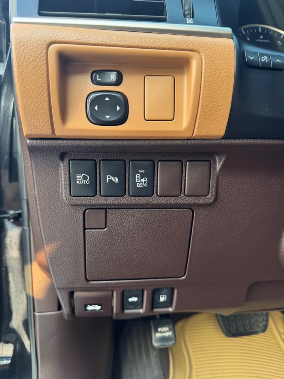 2018 Lexus ES 350 Image 19