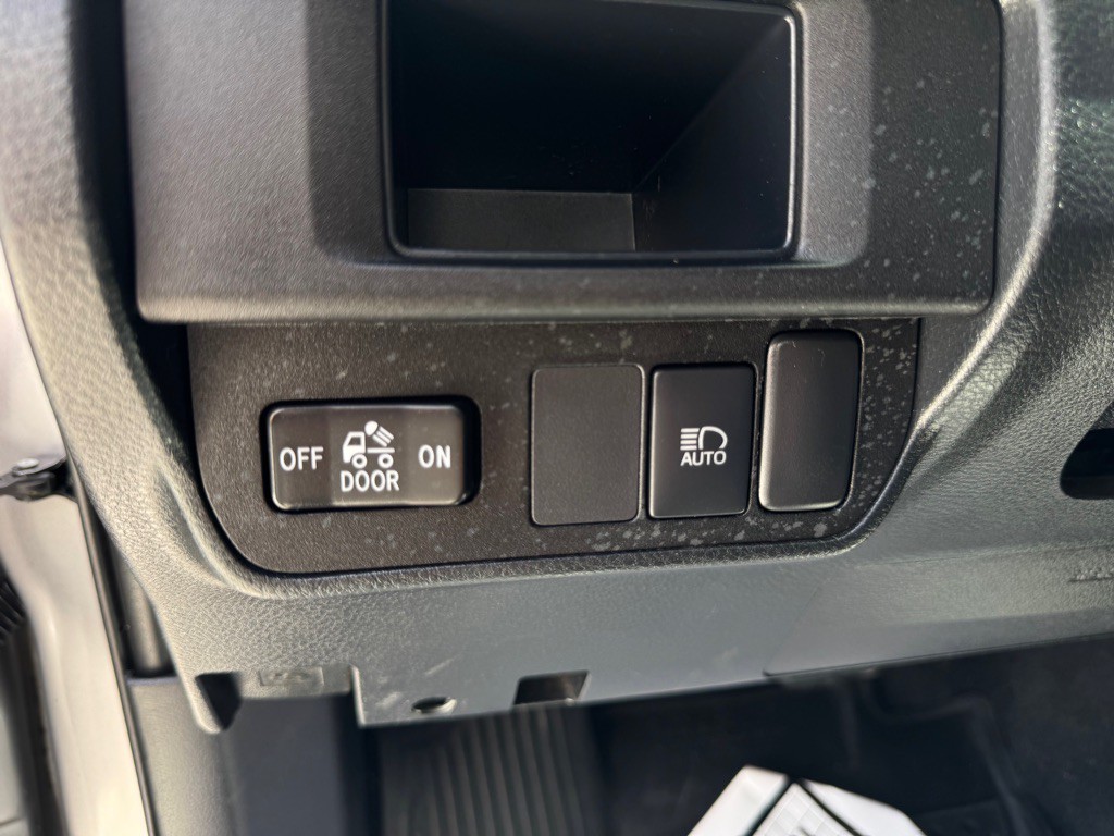 2019 Toyota Tacoma Image 15
