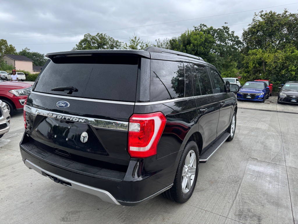 2019 Ford Expedition Image 8