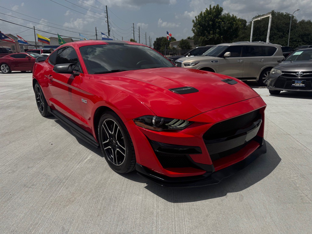 2020 Ford Mustang Image 3