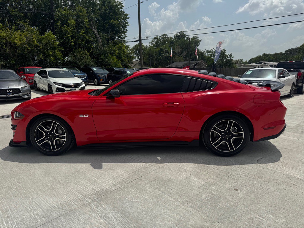 2020 Ford Mustang Image 5