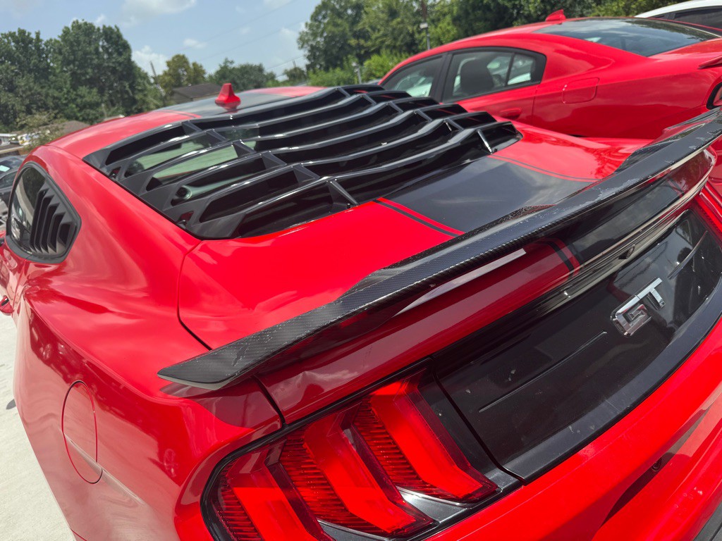 2020 Ford Mustang Image 10