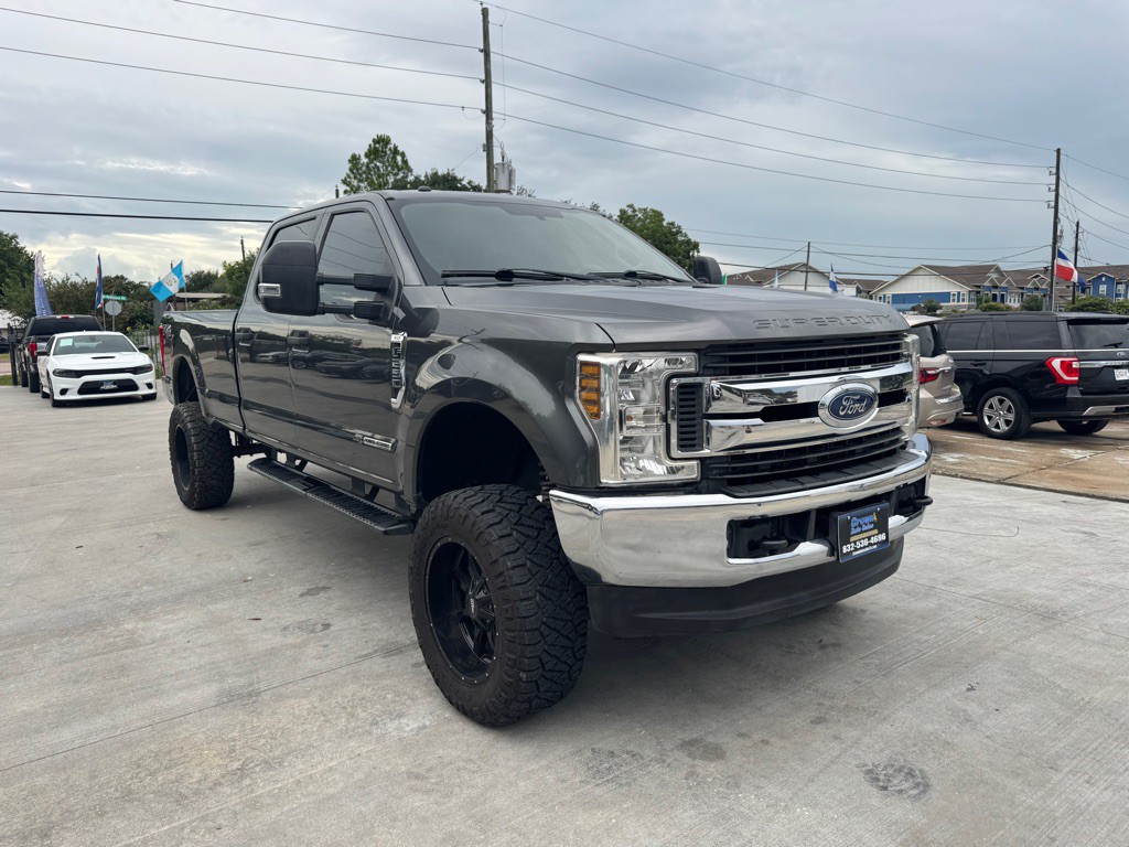 2018 Ford F-250 Image 3